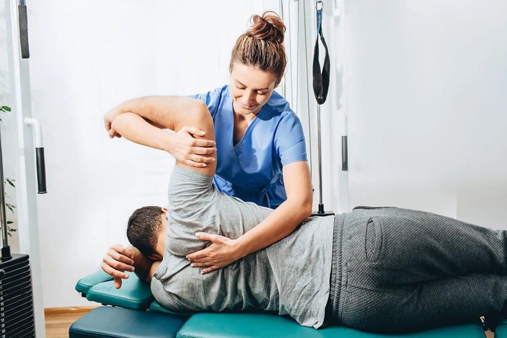why you should seek help from a sports medicine clinic